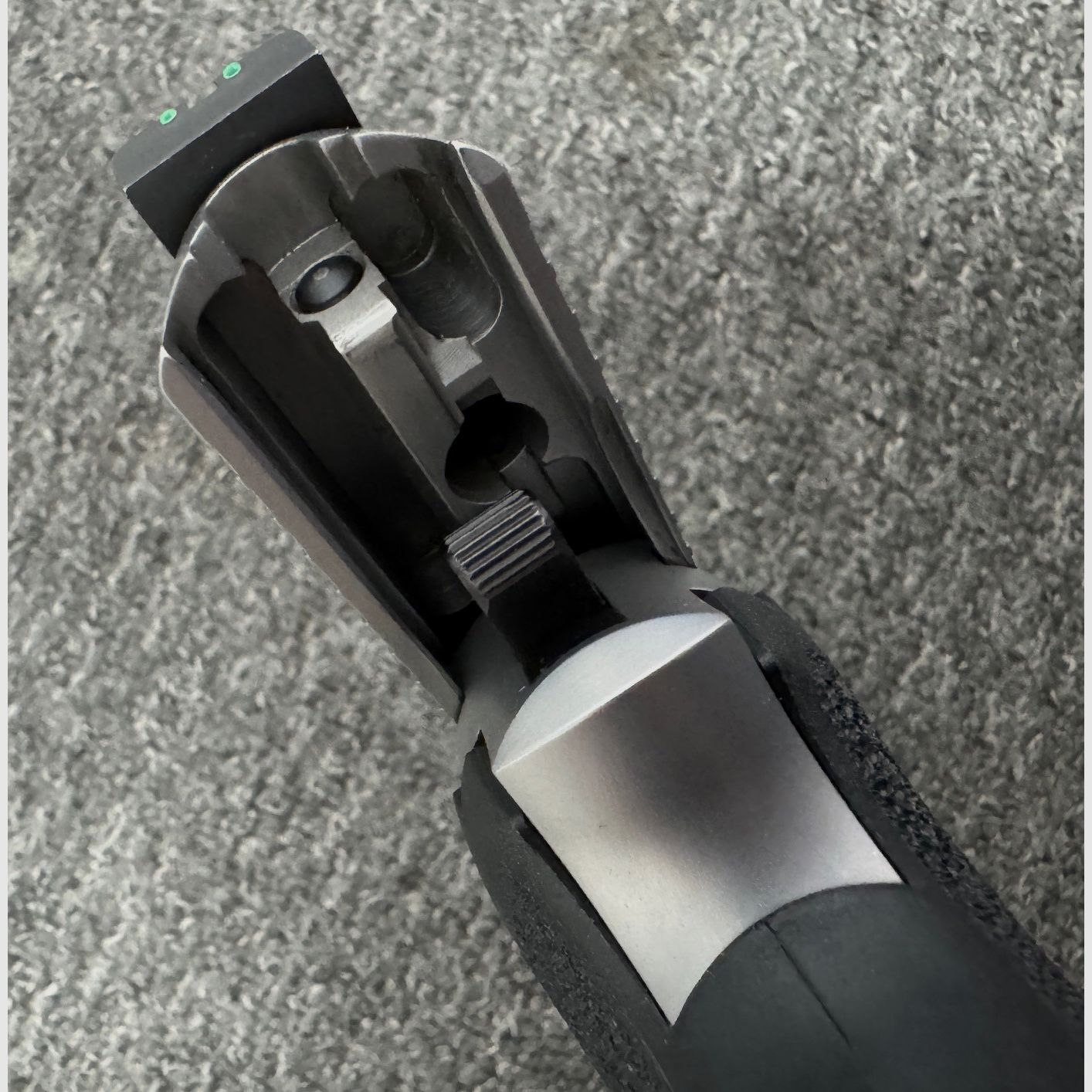 SIG Sauer P226 Stainless 9mm