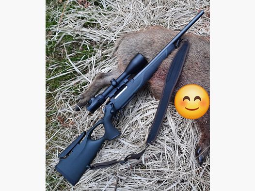 SAUER 404 in Synchro XT stock Semi weight barrel 8x57 IS without scope and accessories!!