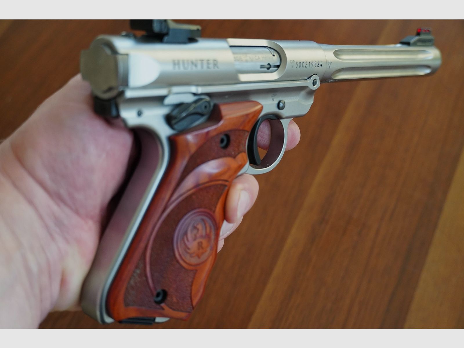 Ruger MARK / MK IV Hunter 6,88" Edelstahl im Kaliber .22lr