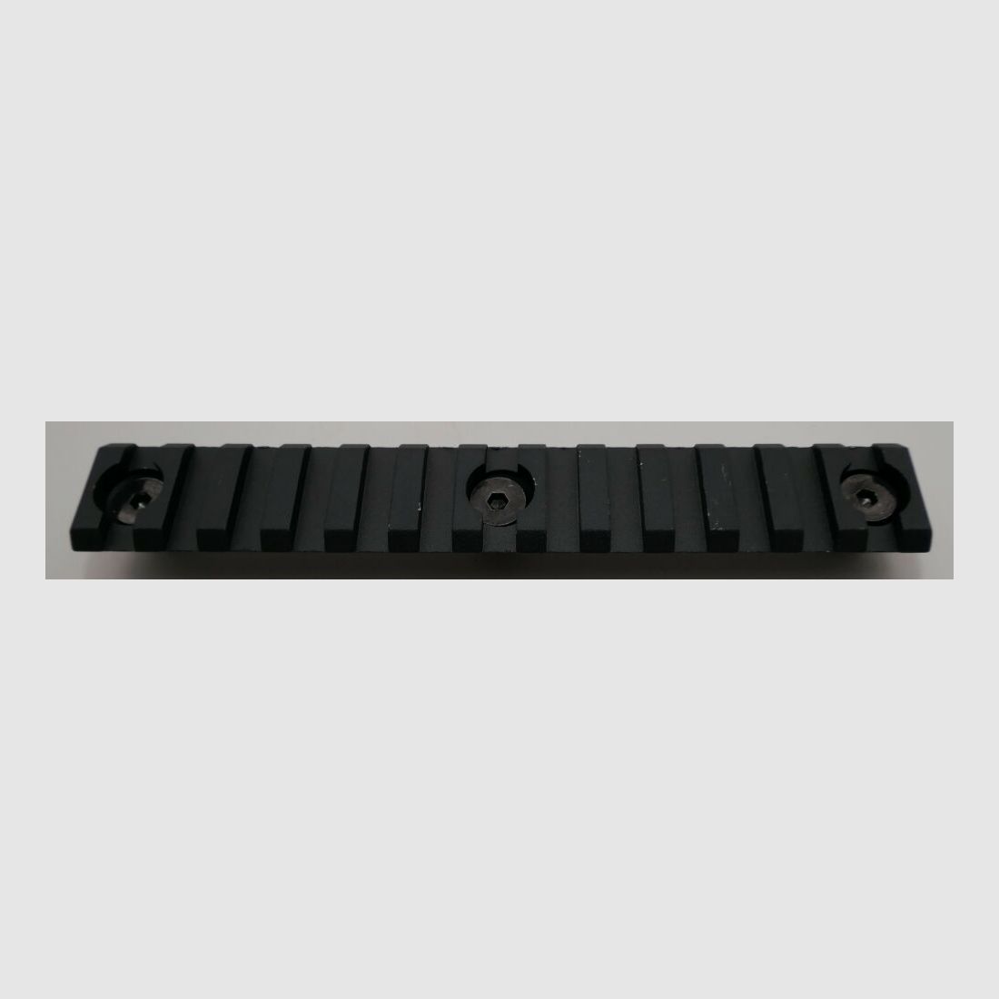 GWMH M-LOK RAIL Picantinnyschiene 13 Slots / 135mm