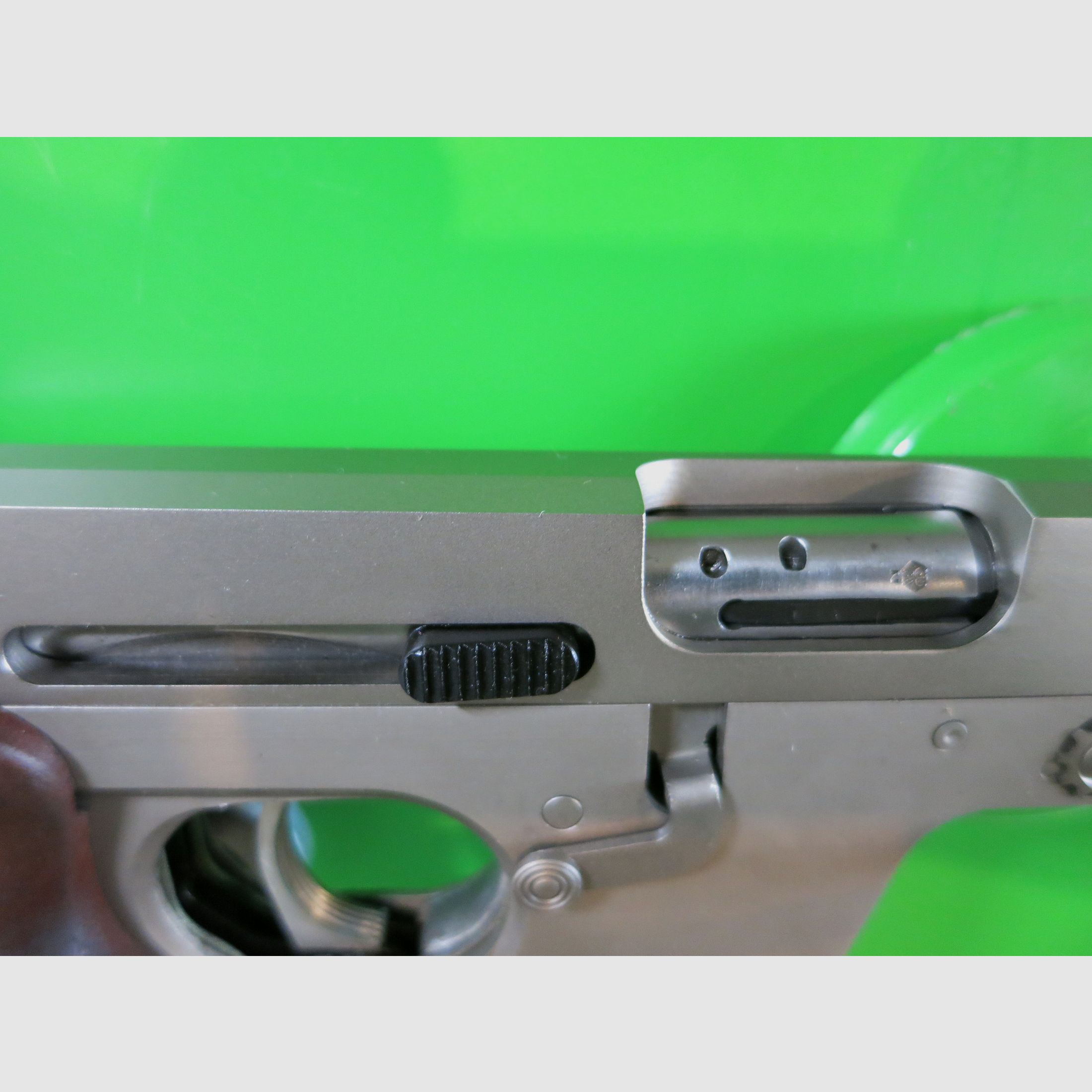 Sport-Pistole Walther OSP Kaliber .22lr, NILL Sport-Griff, .22 Short, Nickel-Version    #79-