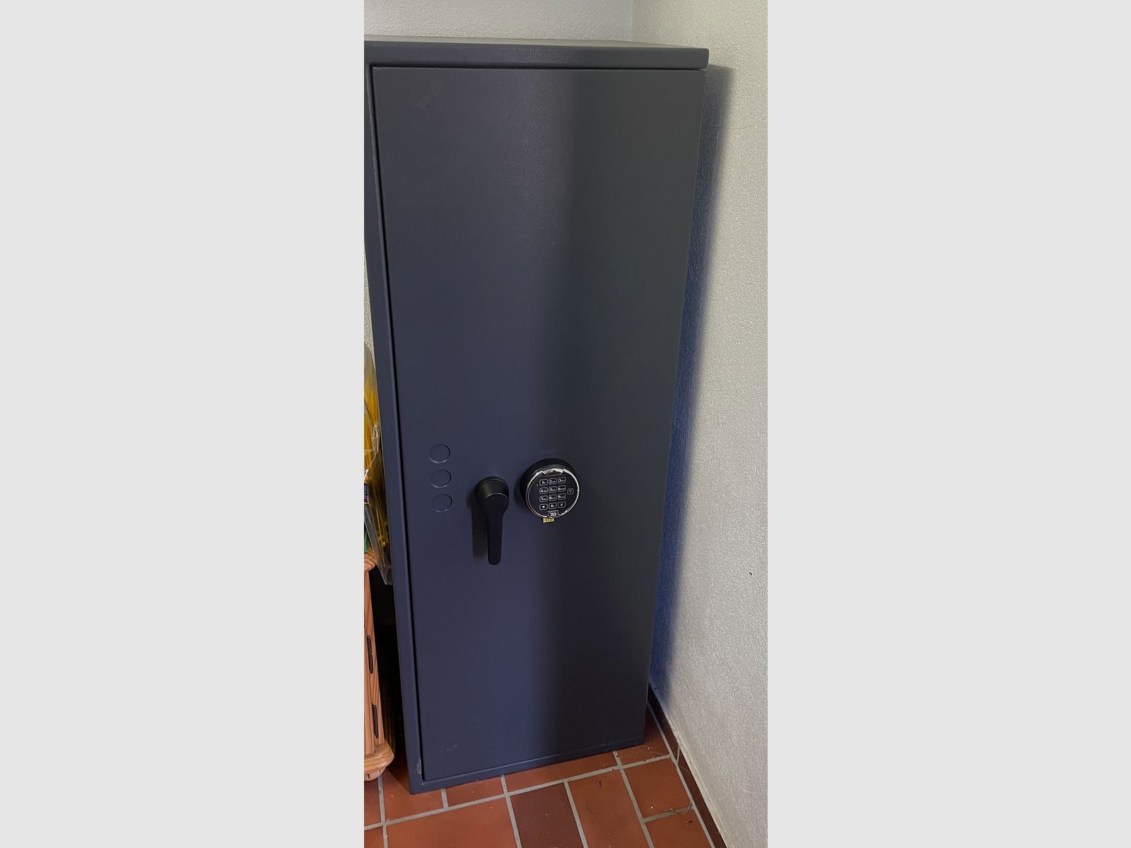 Waffenschrank Gun Safe 1-8 (Capriolo), Farbe: RAL 7024 (graphitgrau) 
