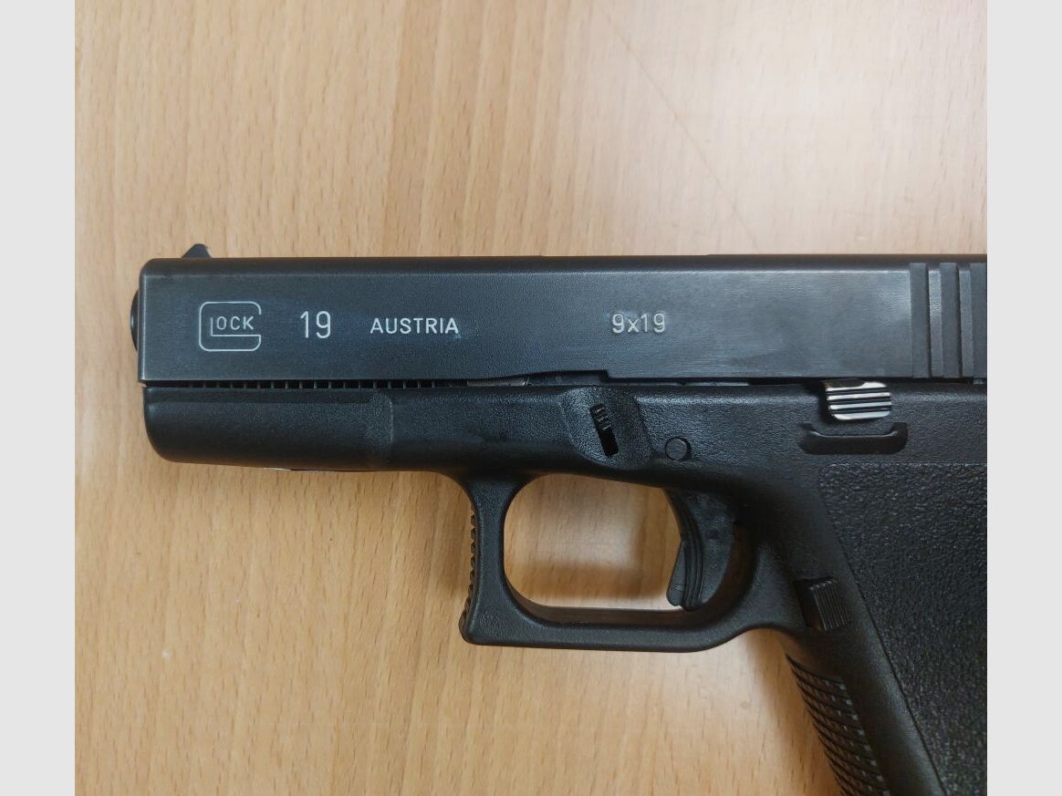 Glock, Austria Modell 19