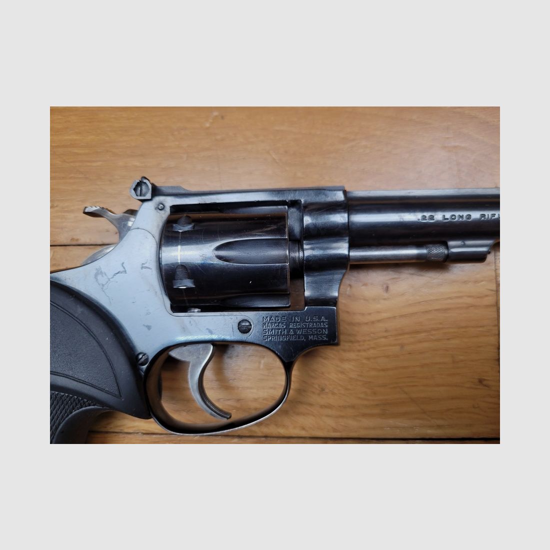 Mooie revolver Smith & Wesson – mod 34-1 – in .22 LR en 4 inch – Pachmayr grip – mooie mechaniek en mooie loop – TBE+ en perfect voor de stand!, afbeelding 4 van 17