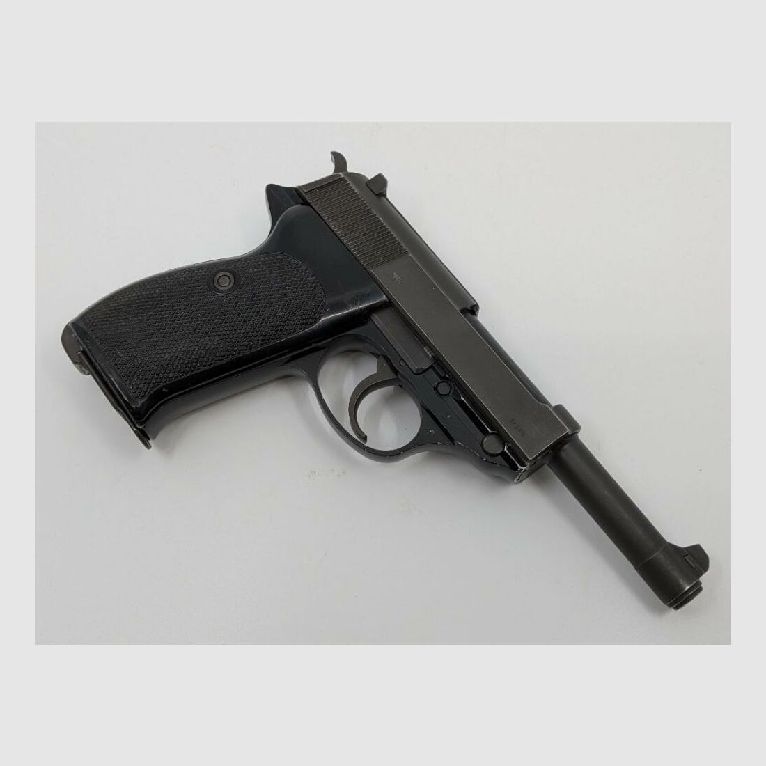 Walther P1