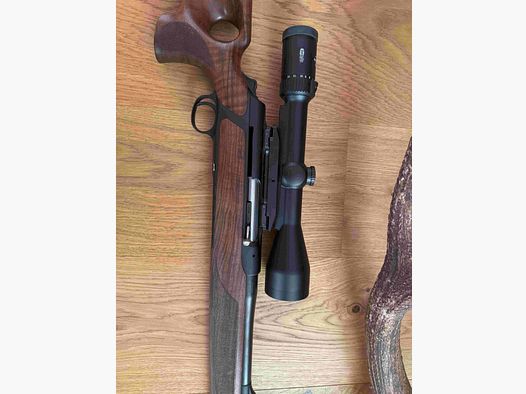 Sauer & Sohn 303 GTI carabine semi-automatique en calibre 8x57IS