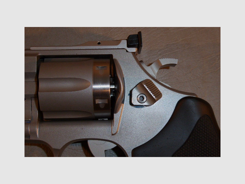 Spohr Sport Revolver Mod. L 562- 6 Standard. Kal. 357 Mag.