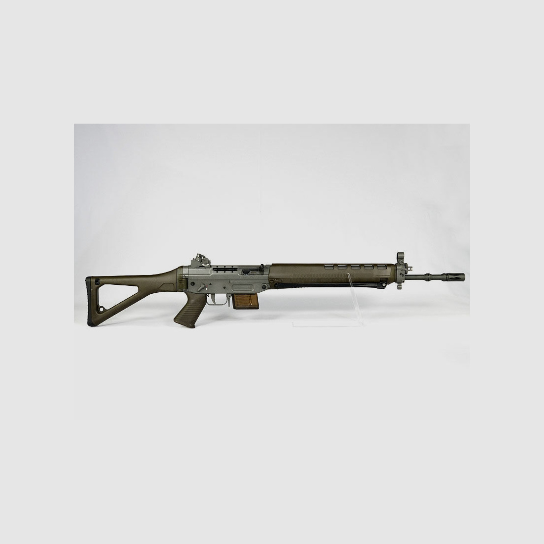 Sig Sauer AG Swiss Precision SG 550 Sport, Zielony