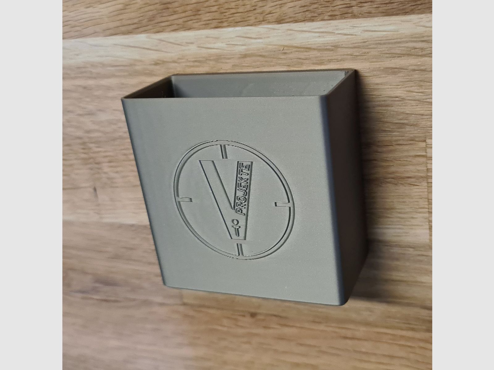 Powerbank- & Zubehörhalter, magnetisch, individualisiert