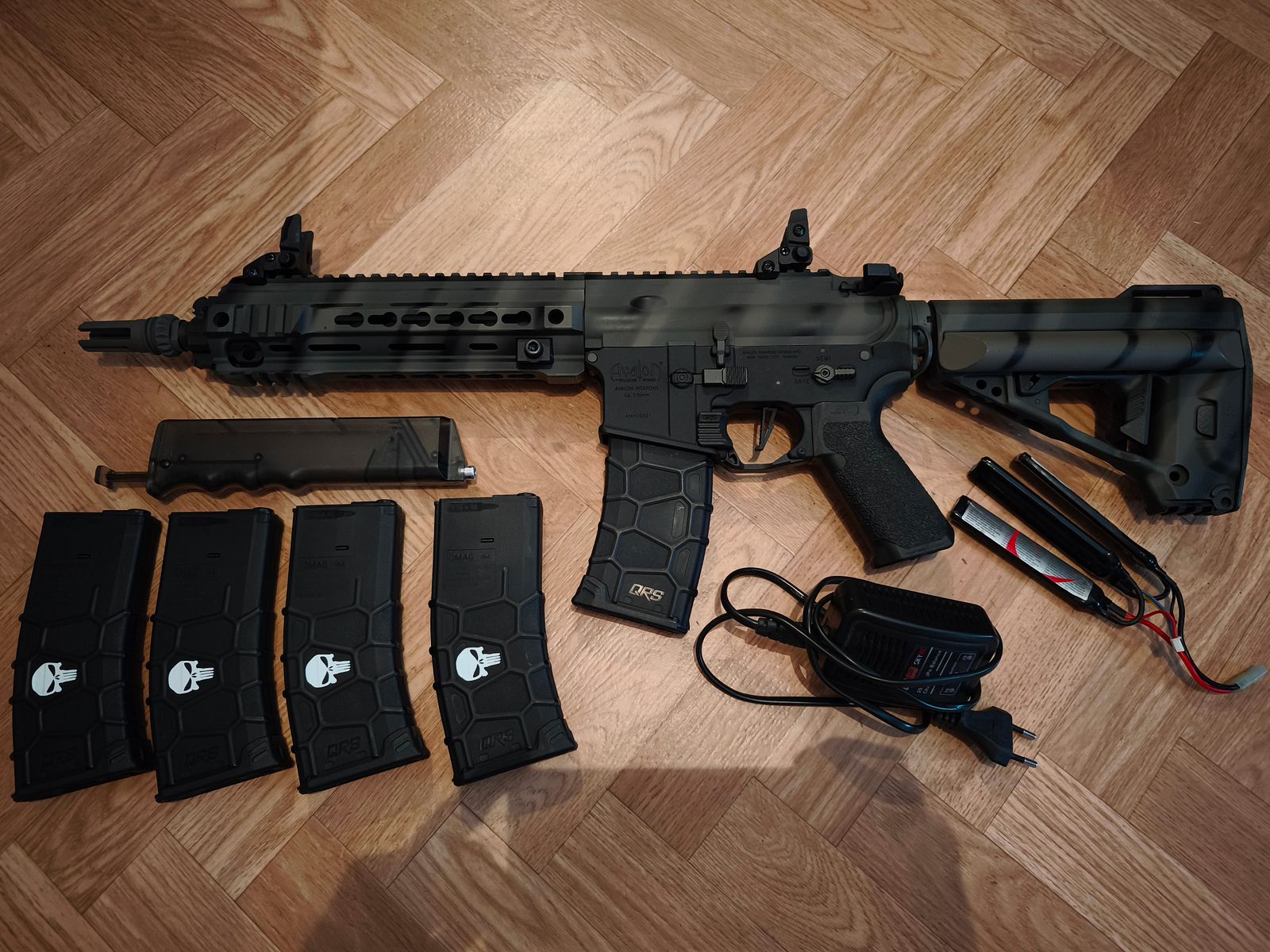 Carabine VFC Avalon Calibur S-AEG avec accessoires