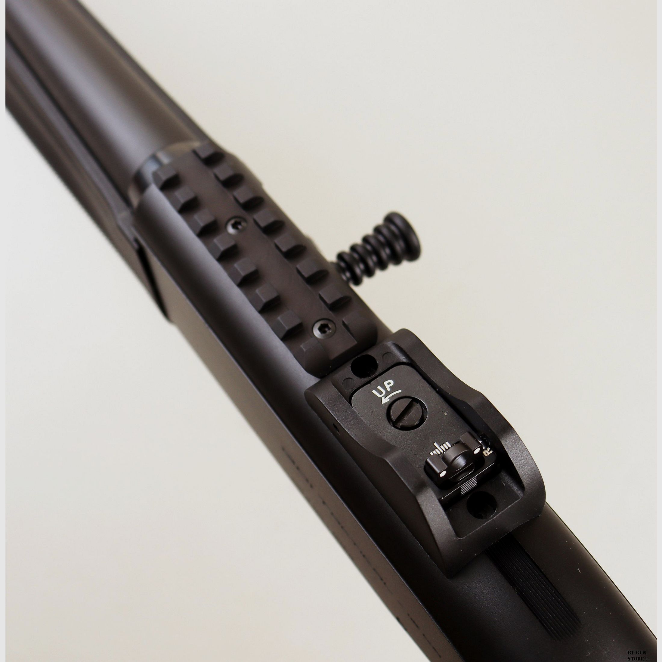 Fucile Semiautomatico Beretta mod. 1301 Tactical cal. 12 Mag., immagine 5 di 9