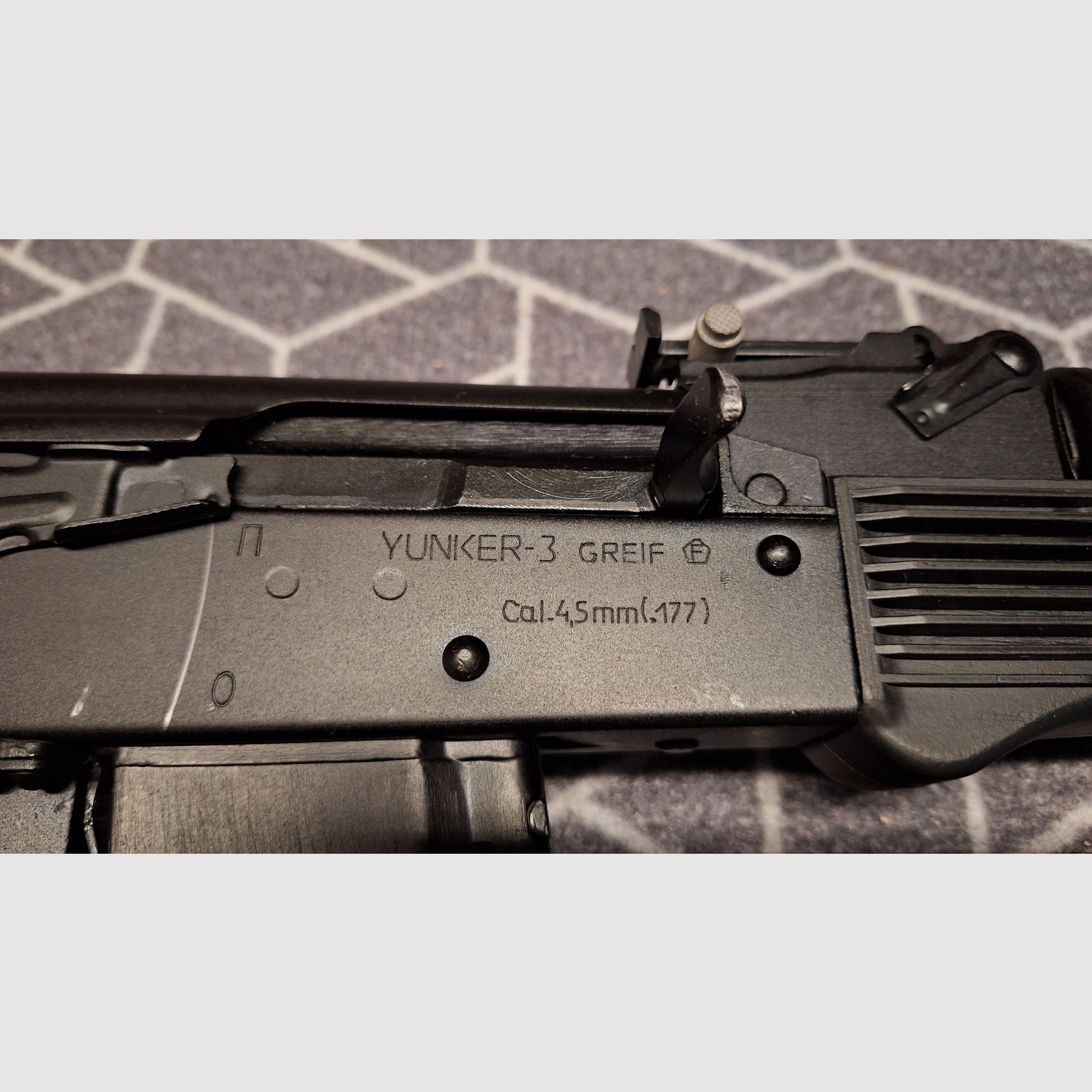 Original AK74M CO2 4.5mm Yunker full steel Kalashnikov - NEW!