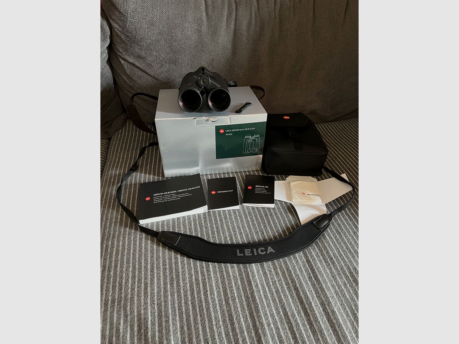 Leica Geovid 8x42 HD-R 2700