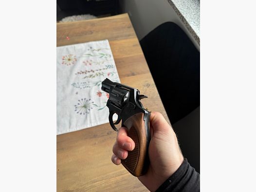 Röhm Schreckschussrevolver RG69 Kal 9mm Knall