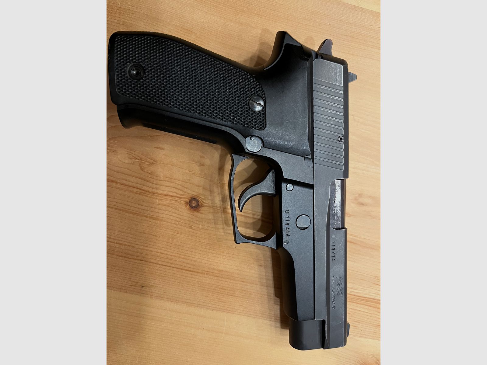 Sig Sauer P226