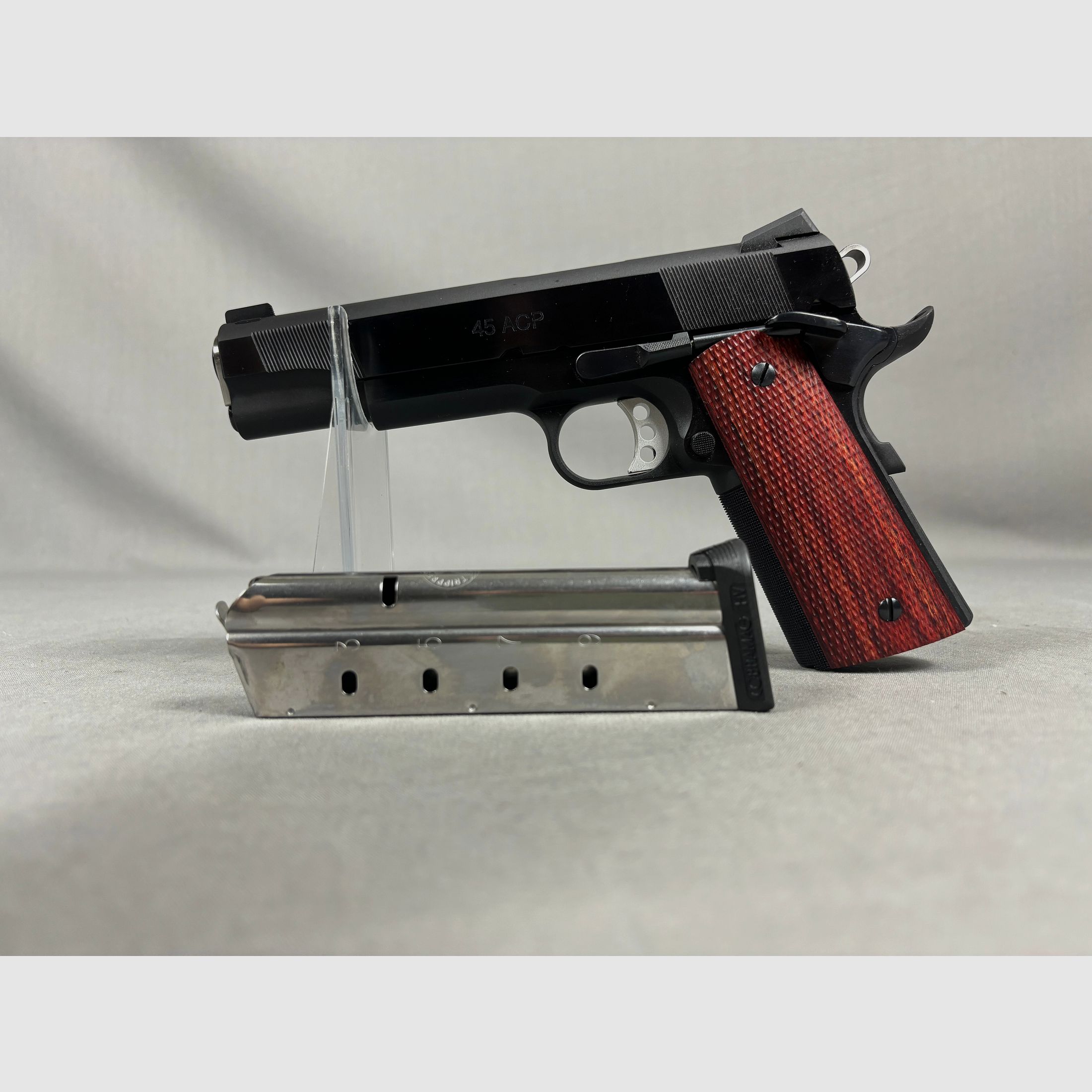 LES BAER Premier II 1911 5″ in .45 Auto ++++Sofort Lieferbar++++