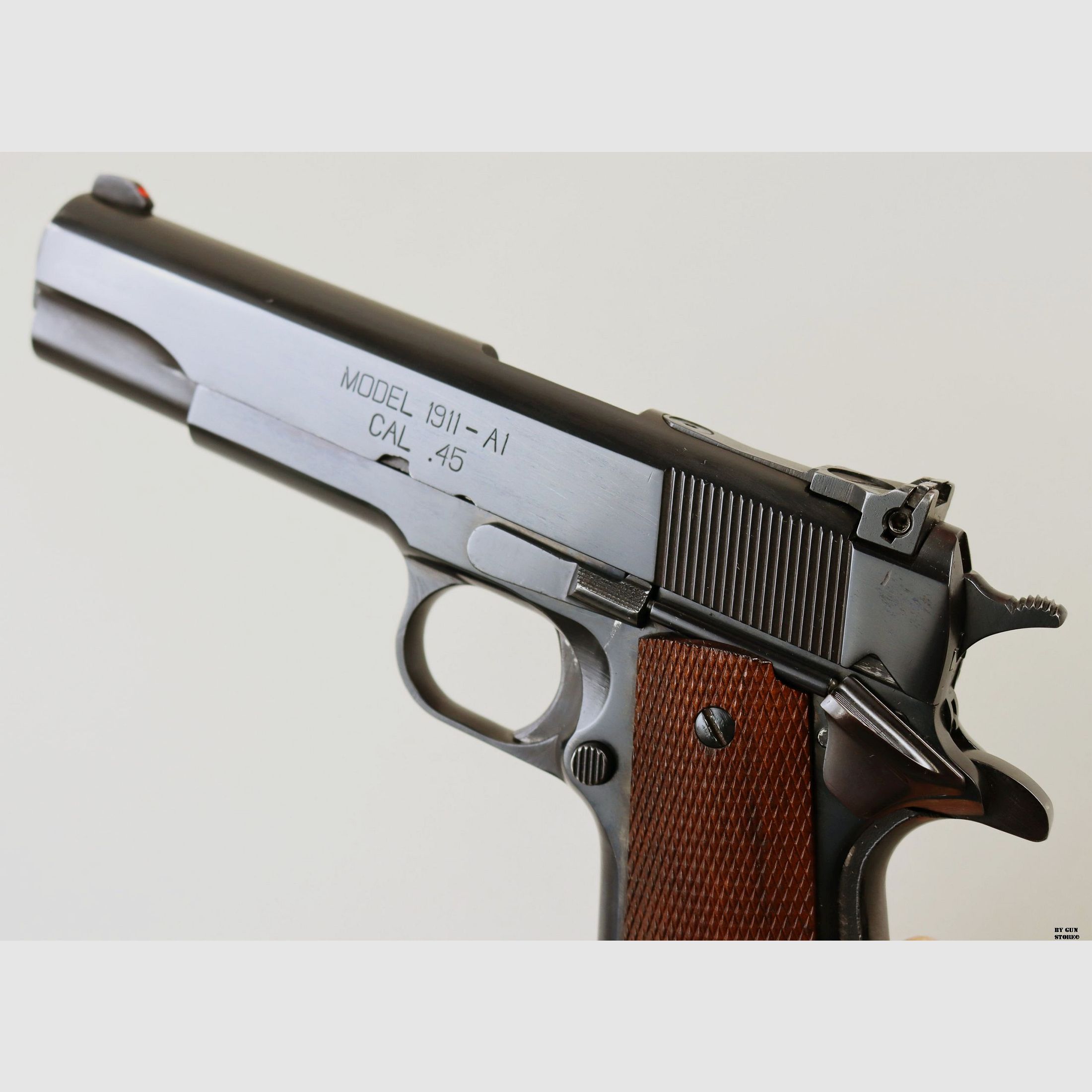 Pistola Springfield Armory mod. 1911A1 Peters Stahl cal. 45 Hp matr. NM68389, immagine 6 di 7