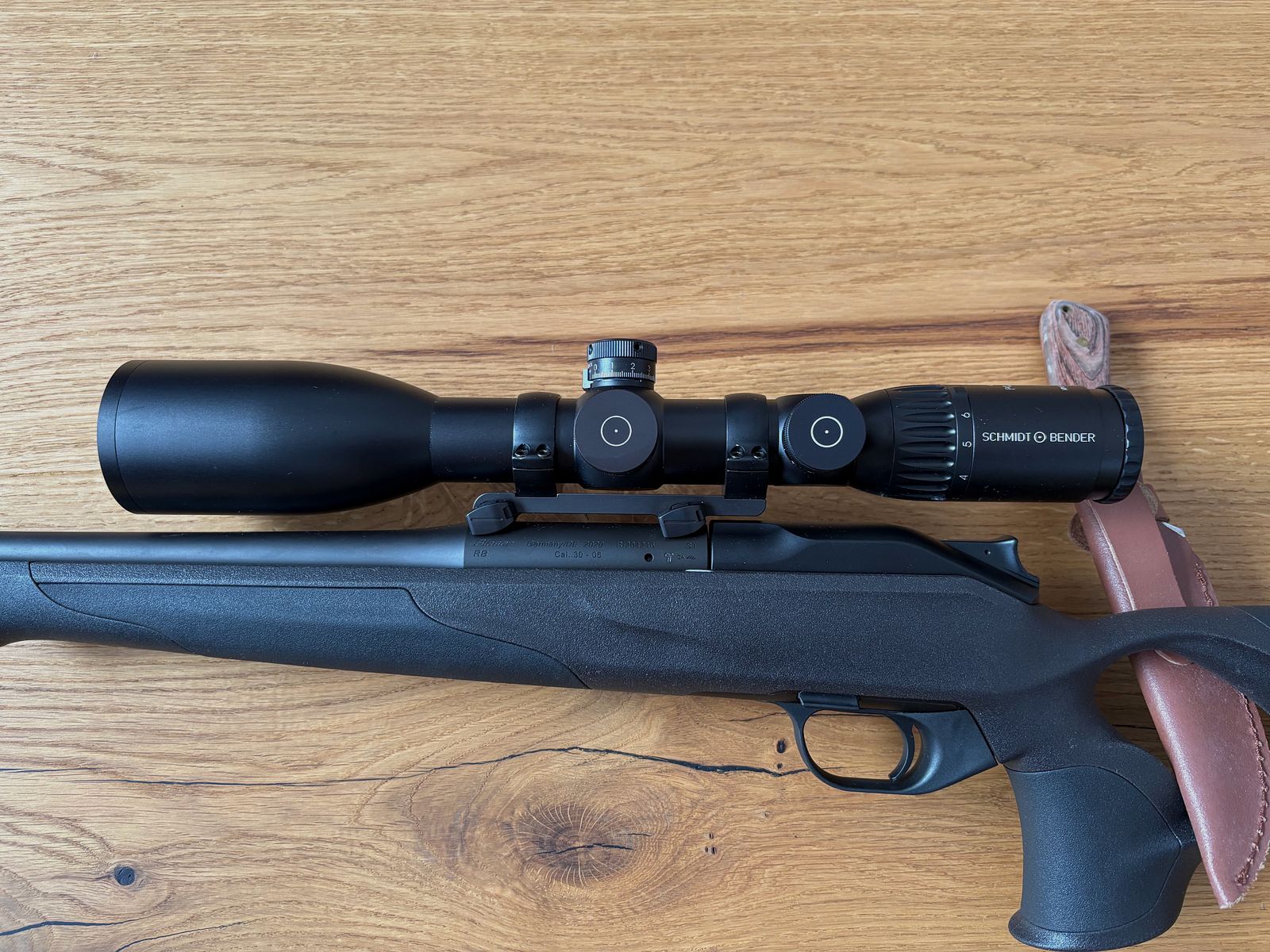 Blaser R8 Professional Success mit Schmidt & Bender 4-16x56 Polar neu