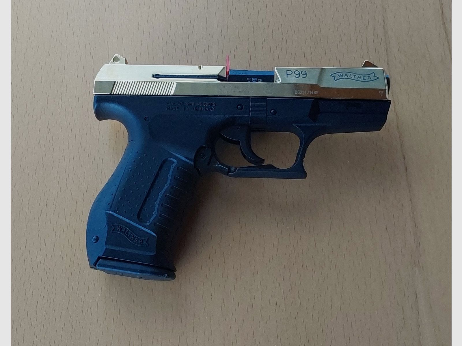 Walther P99   EDITION  24 Karat Gold finish  9mm Pak