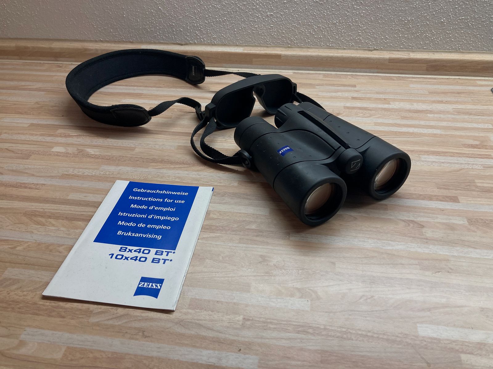 Zeiss Fernglas 10x40 BT