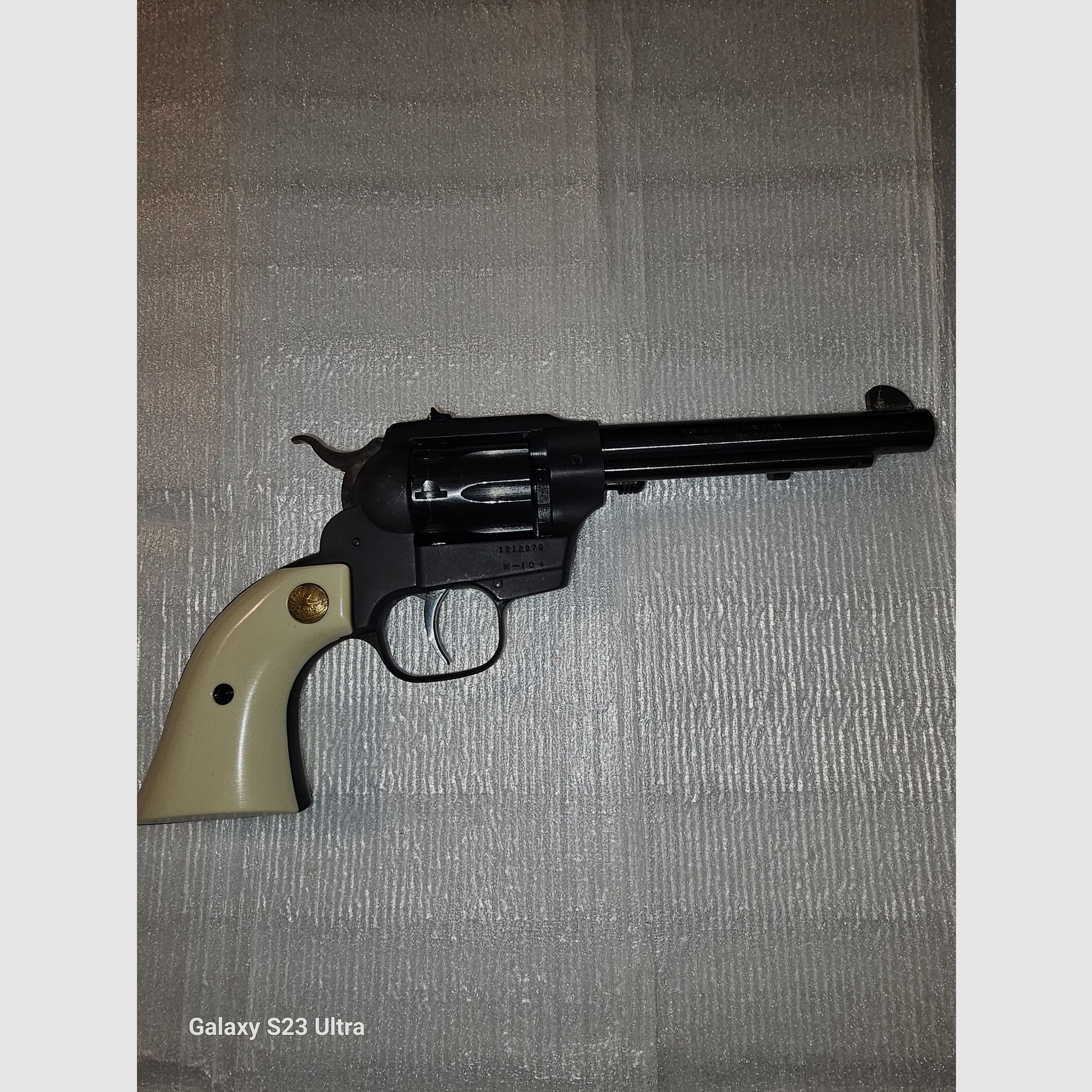 Revólver de alta calidad Cal. 22