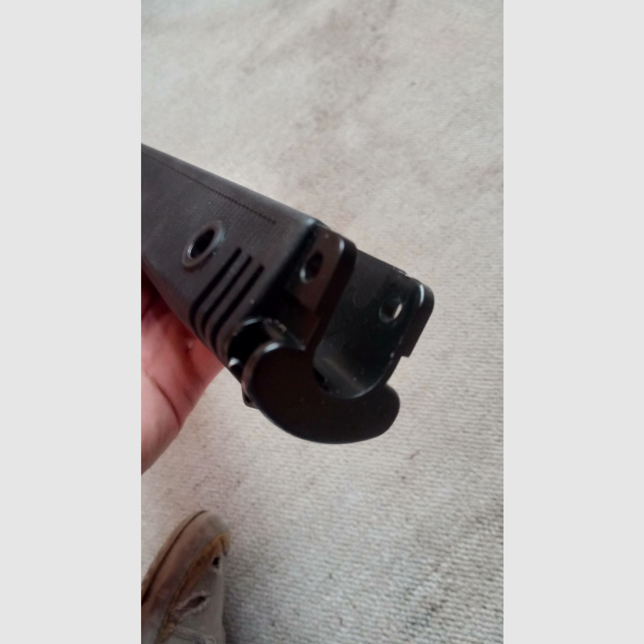 Moderner AC Unity G3 Trapezhandschutz  & Pistolengriff in Schwarz  - Aftermarket Wide Handguard