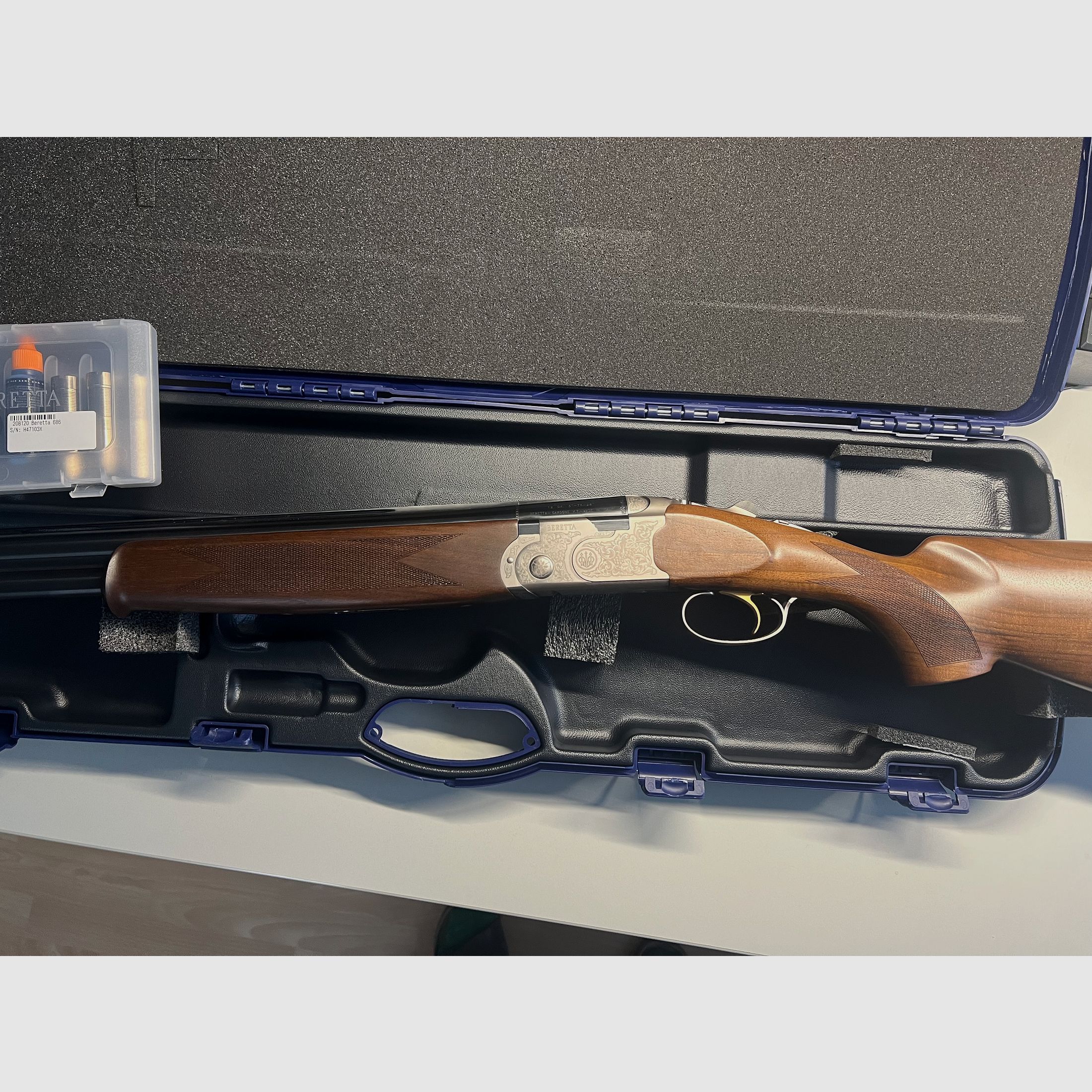 Beretta over-and-under shotgun 686 Silver Pigeon 1 hunting