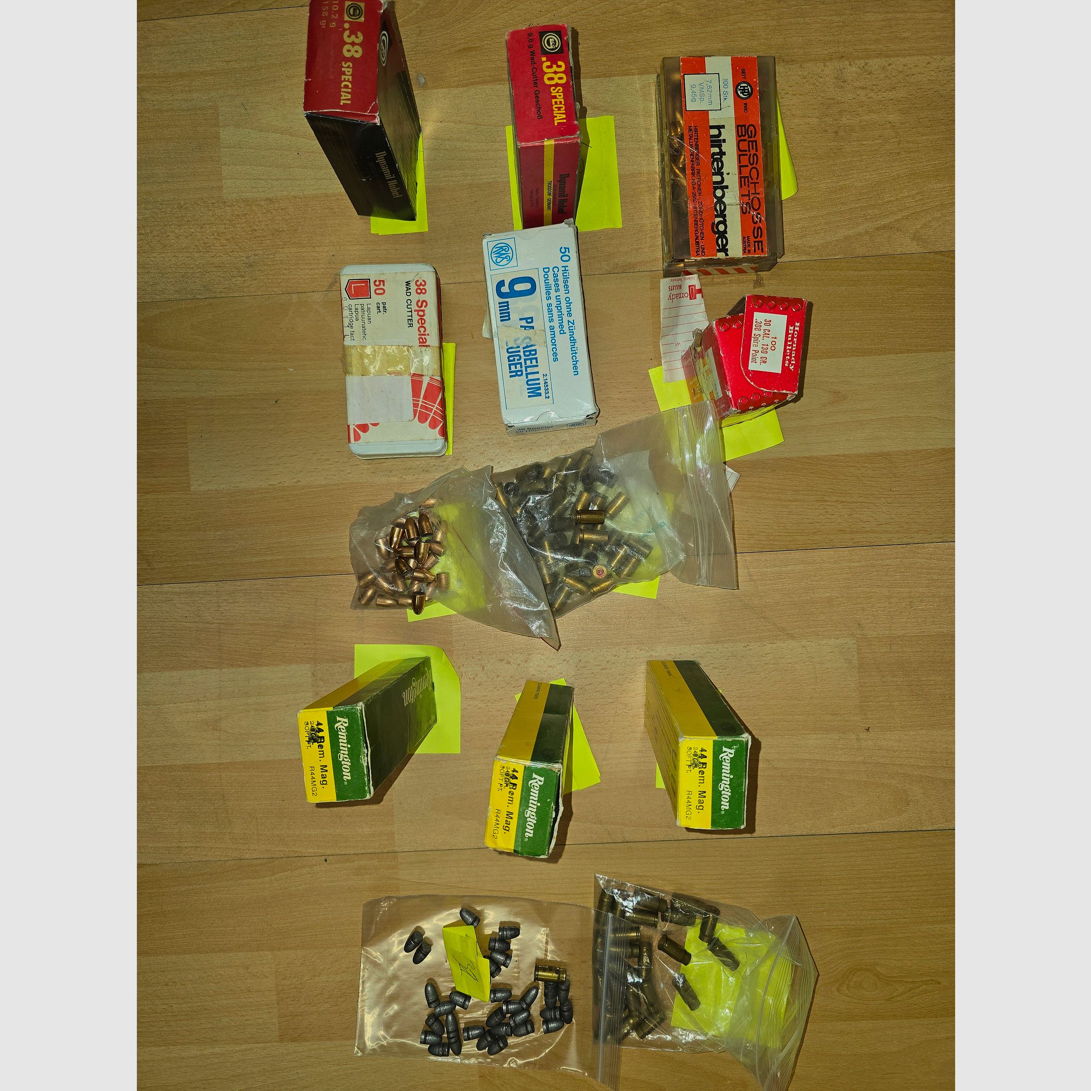 44 CAL. 38 Spezial 9mm Parabellum Luger 8mm Nambu 