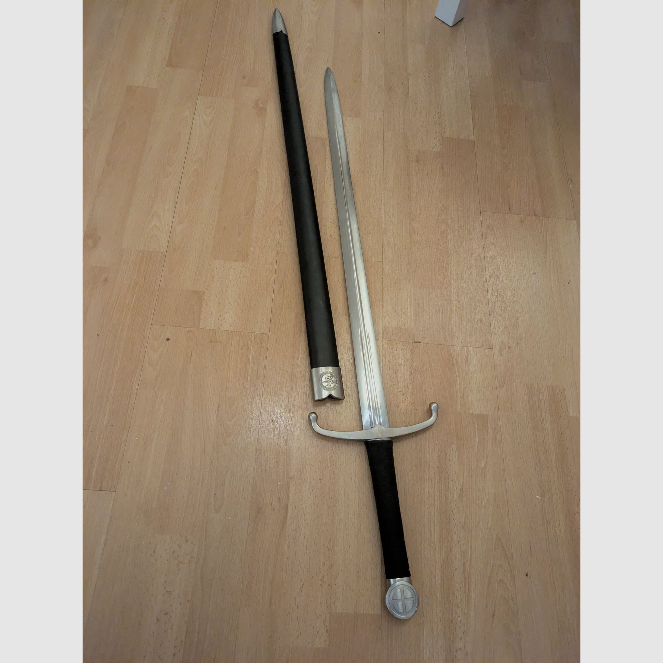 Medieval sword with sheath - approx. 80 cm blade - silver