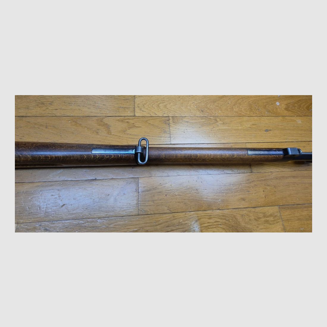 Sehr schönes Wettkampfgewehr schwedisches Mauser M96 – Herstellung Carl Gustav von 1919 – Originalkaliber 6.5×55 schwedisch – Magazin auf einen Schuss beschränkt – Mauser Familie 1893 – Präzisionsvisier – Schwedische Mechanik – Brünierung 97% – Wunderschöner Lauf – Wettkampfwaffe – Kategorie D – TBE+, Bild 16 von 37