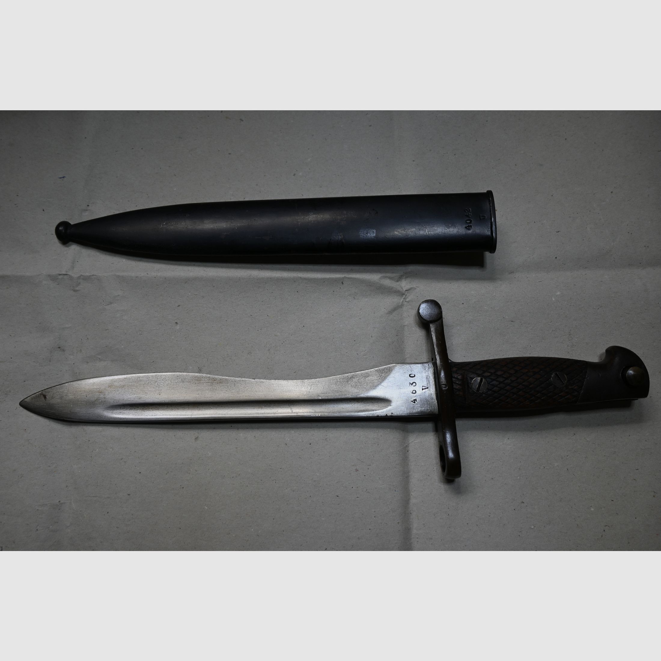 Spanisches Machetenbajonett