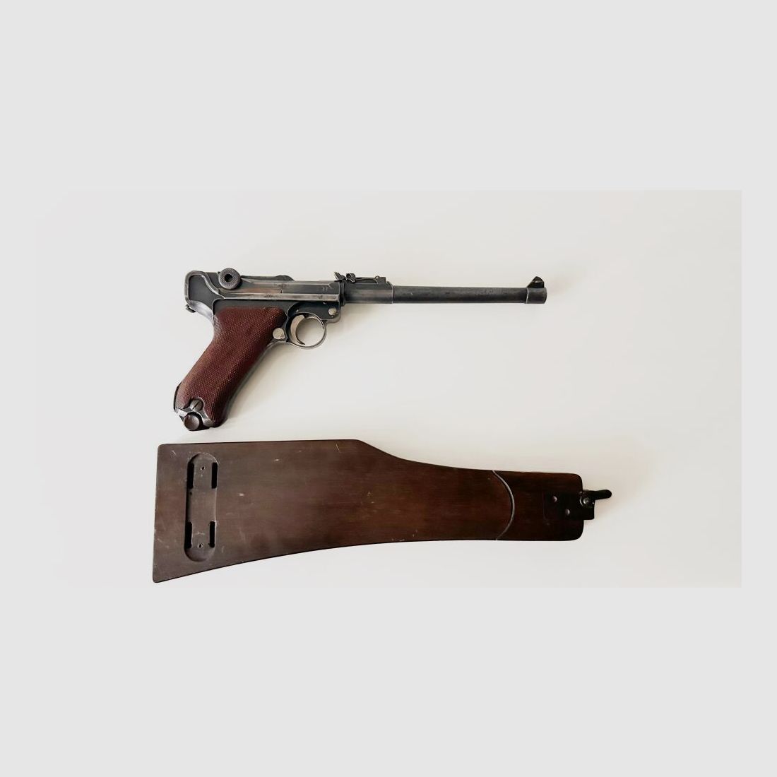 DWM Mod. Ari-08 pistola lunga con calcio, caricatore a tamburo 32 colpi 9mm Luger