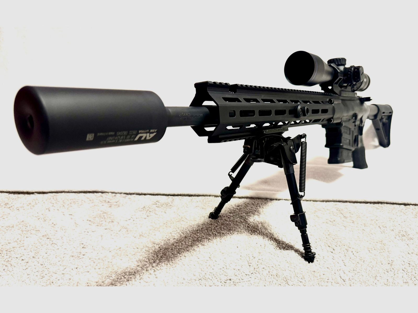 AR-10 Savage MSR-10 Hunter .308 18‘‘ ASE Utra SL5I Schaldämpfer