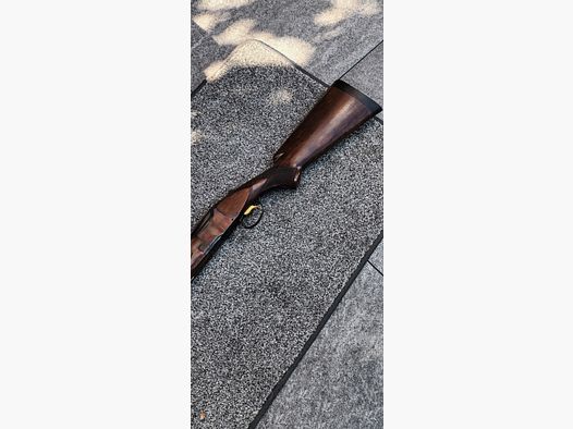 Browning B25