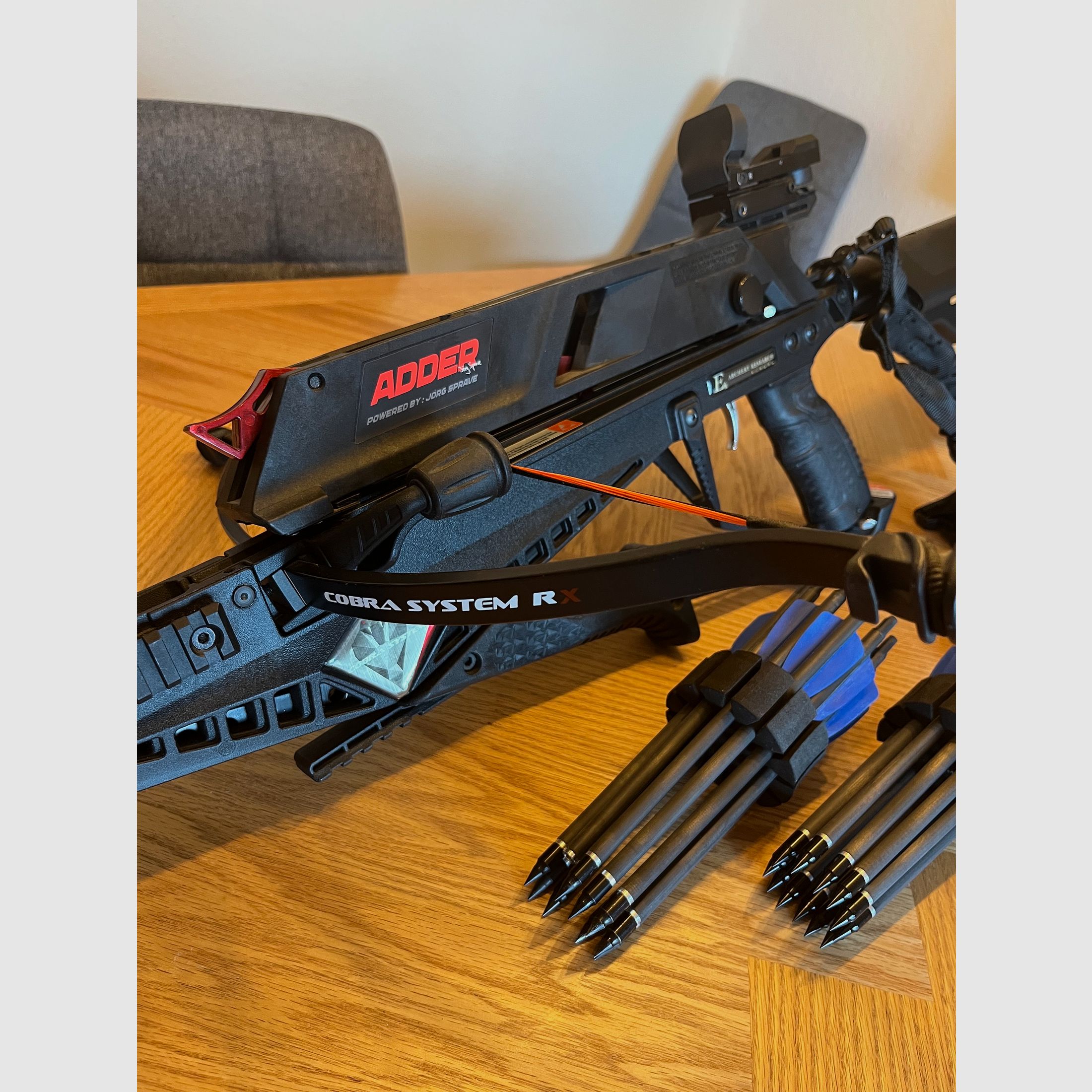 EK Archery Adder Set 130 lbs + extra bolts/packaging
