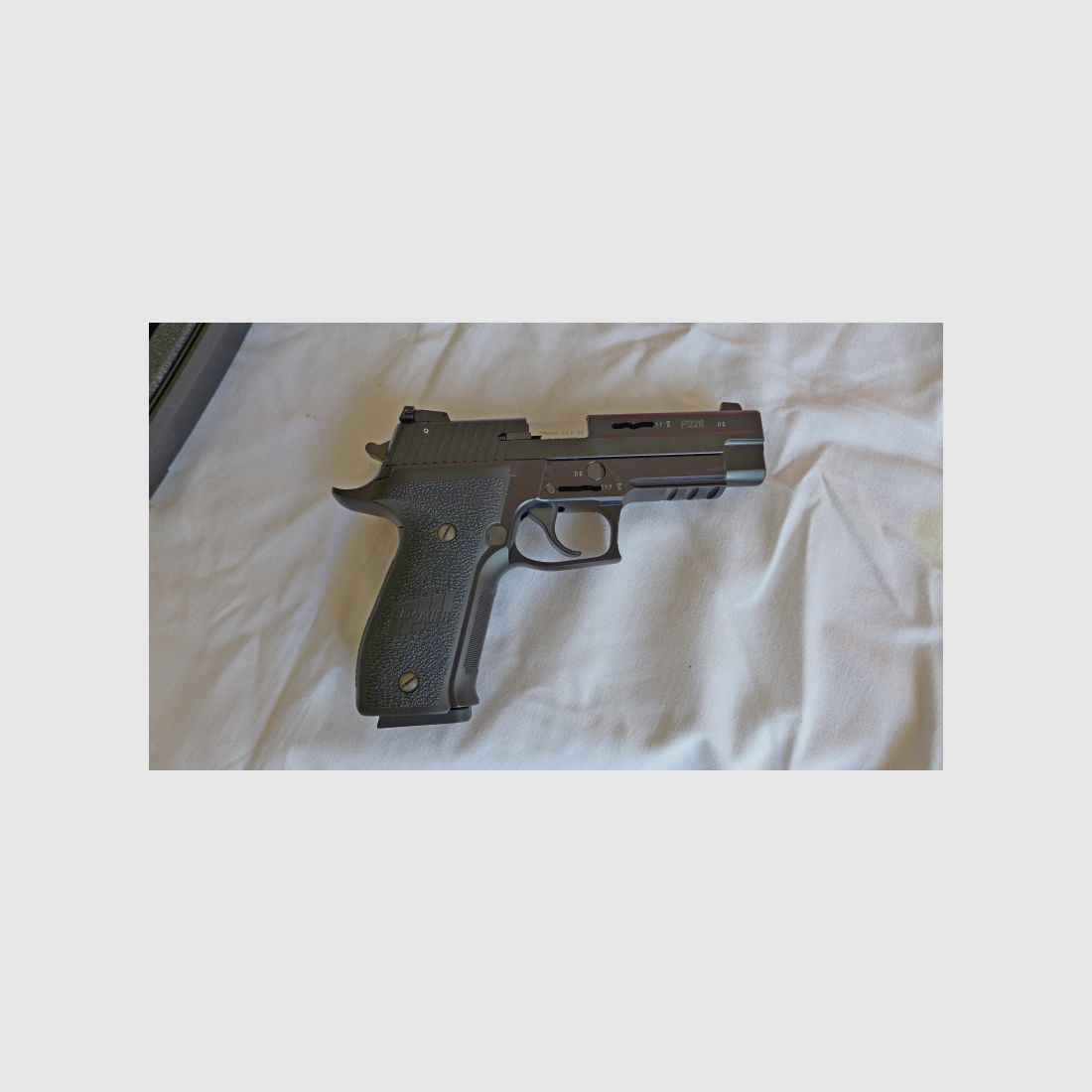 Sportpistole P226, SigSauer, Kal .22, wie neu, Originalzubehör dabei