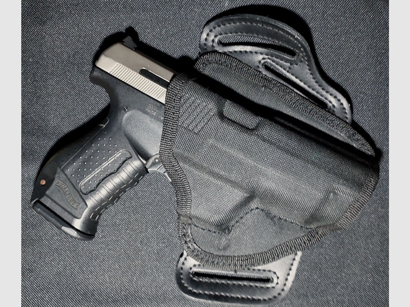 Pistola a salve Walther P99 9mm P.A.K. bicolore (PTB 762) P 99 con fondina Pancake