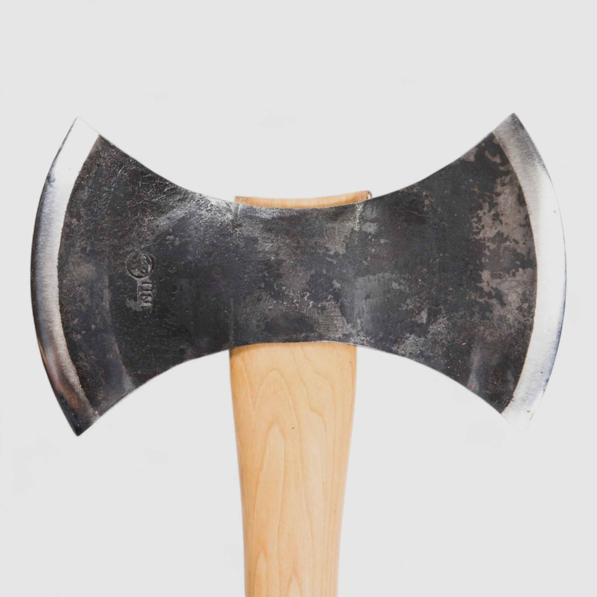 Gränsfors Throwing Axe – hand-forged double-edged