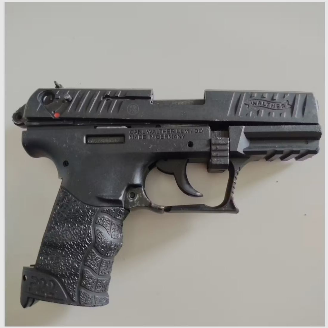 Walther P22 blank gun defective