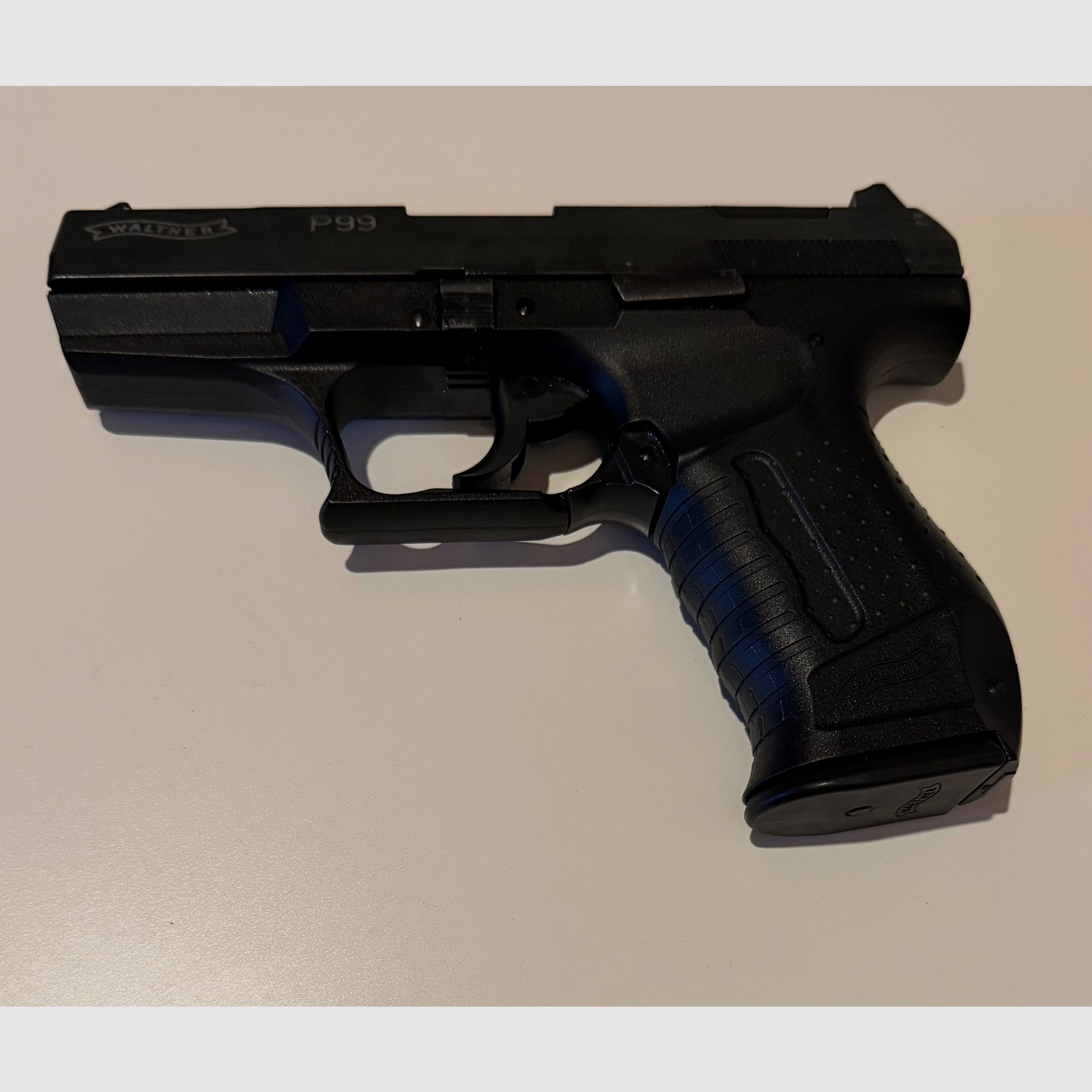 Walther P99 blank firing pistol 9mm P.A.K. matte black