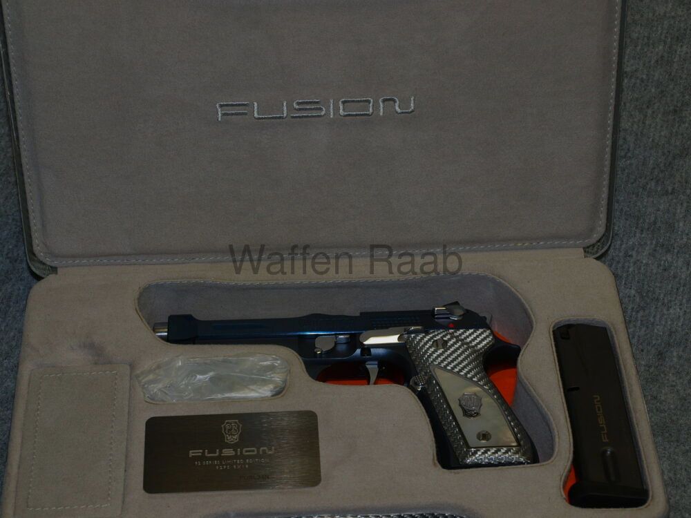 Beretta FUSION Blauw 92 FS Beretta FUSION Blauw 92 FS 92 Serie Beperkte Editie