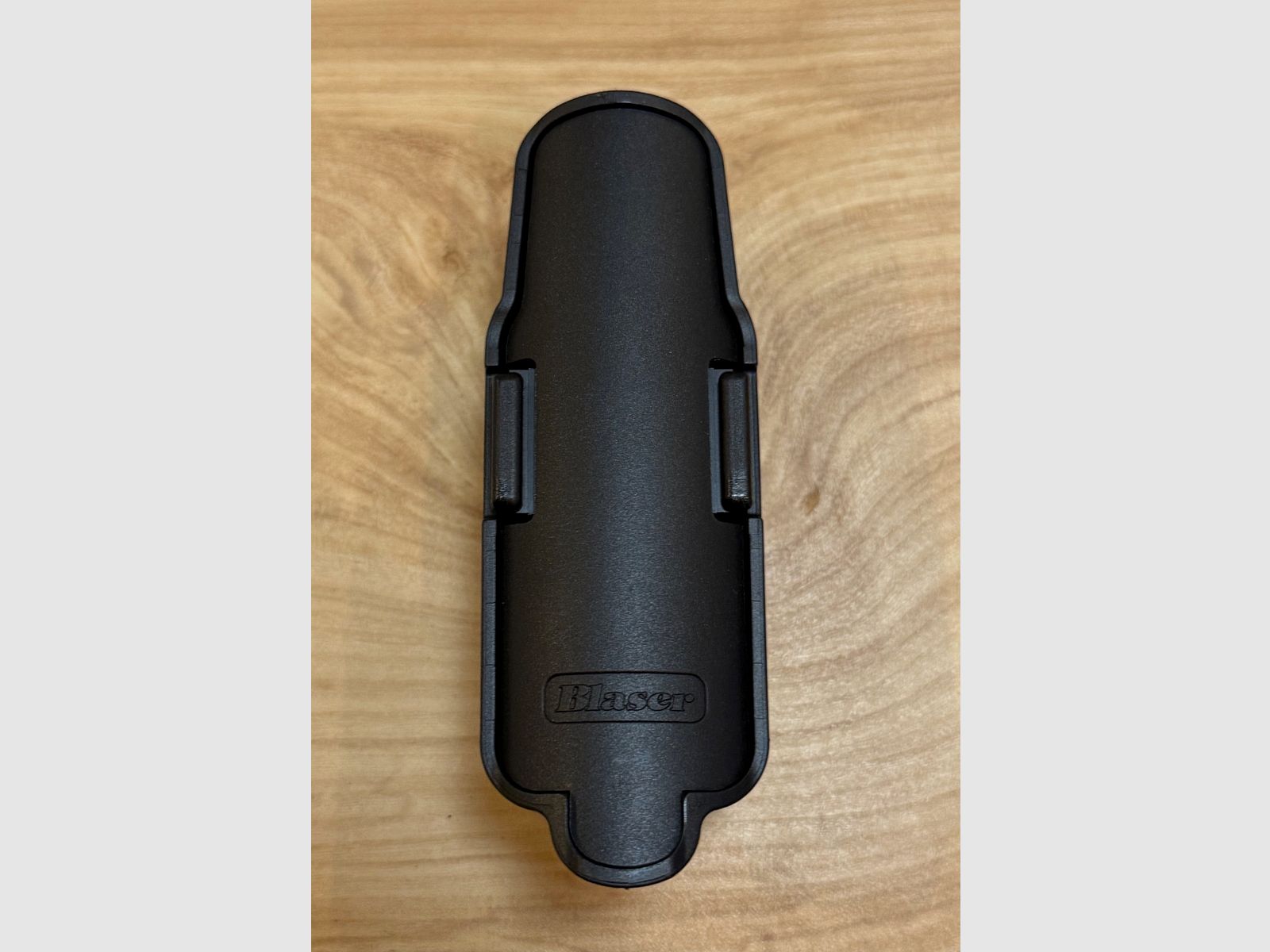 Blaser R8 magazine cover