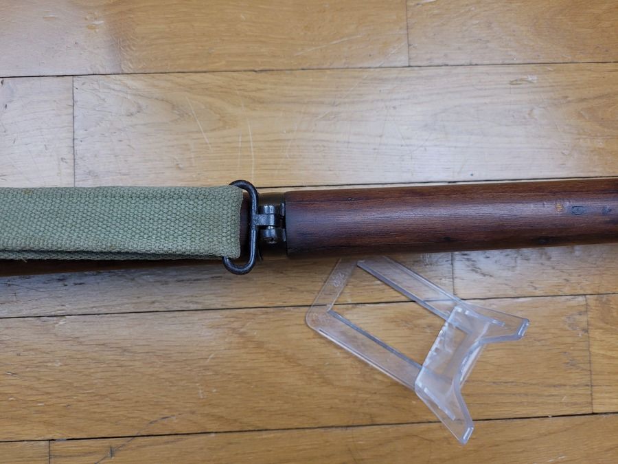Sehr gutes englisches Gewehr Lee Enfield MKIII (*) – gute Verarbeitung B.S.A von 1916 – Originalkaliber 303 Brit. – Gewehrriemen – Magazin im Modell – sehr guter Zustand, Bild 18 von 30