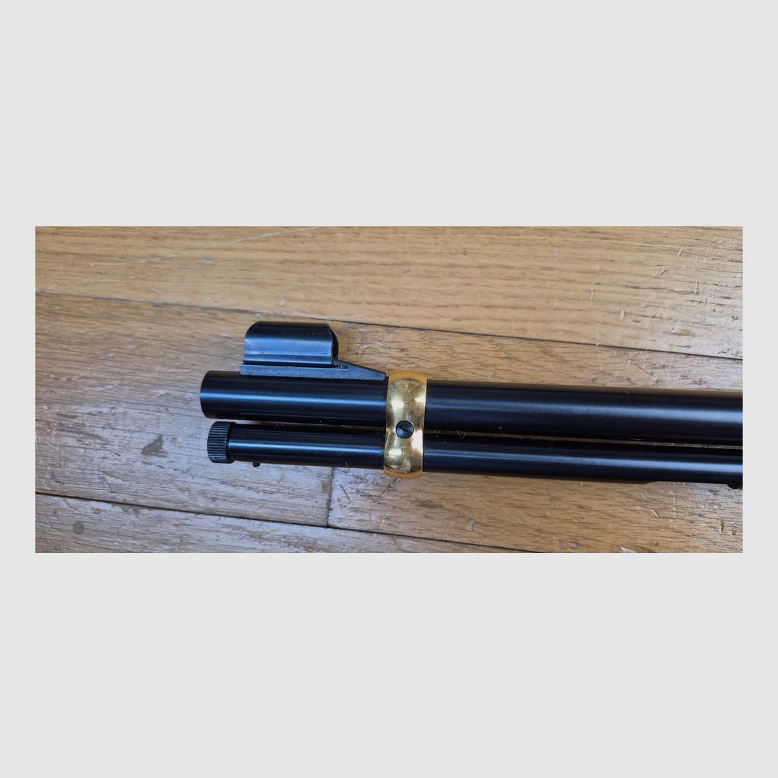 Schöne und sehr seltene Winchester Commémorative Typ 1894 in 22LR – Modell 94 22 Sammler « CHEYENNE » – 5000 Exemplare (!) – Waffe von 1977 – 9 Schuss – SELTEN Originalbox in TBE – Zustand nahezu neu – TBE+, Bild 29 von 38