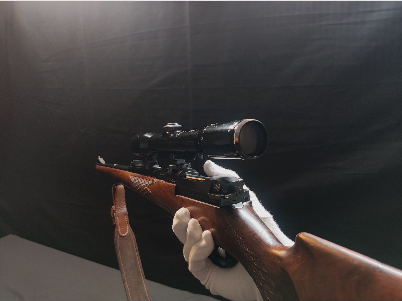 # Mauser Mod. 66 bolt-action rifle caliber 7x64 with Zeiss Diavari-D 1.5–6x – good condition – incl. 139 rounds hunting ammunition