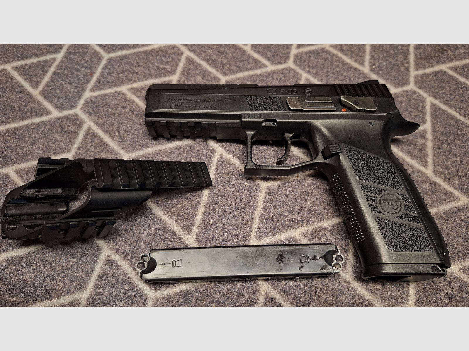 CZ P-09 Duty 4,5 mm Diabolo/Stahl BB Co2-Pistole Blow Back, Bild 10 von 12