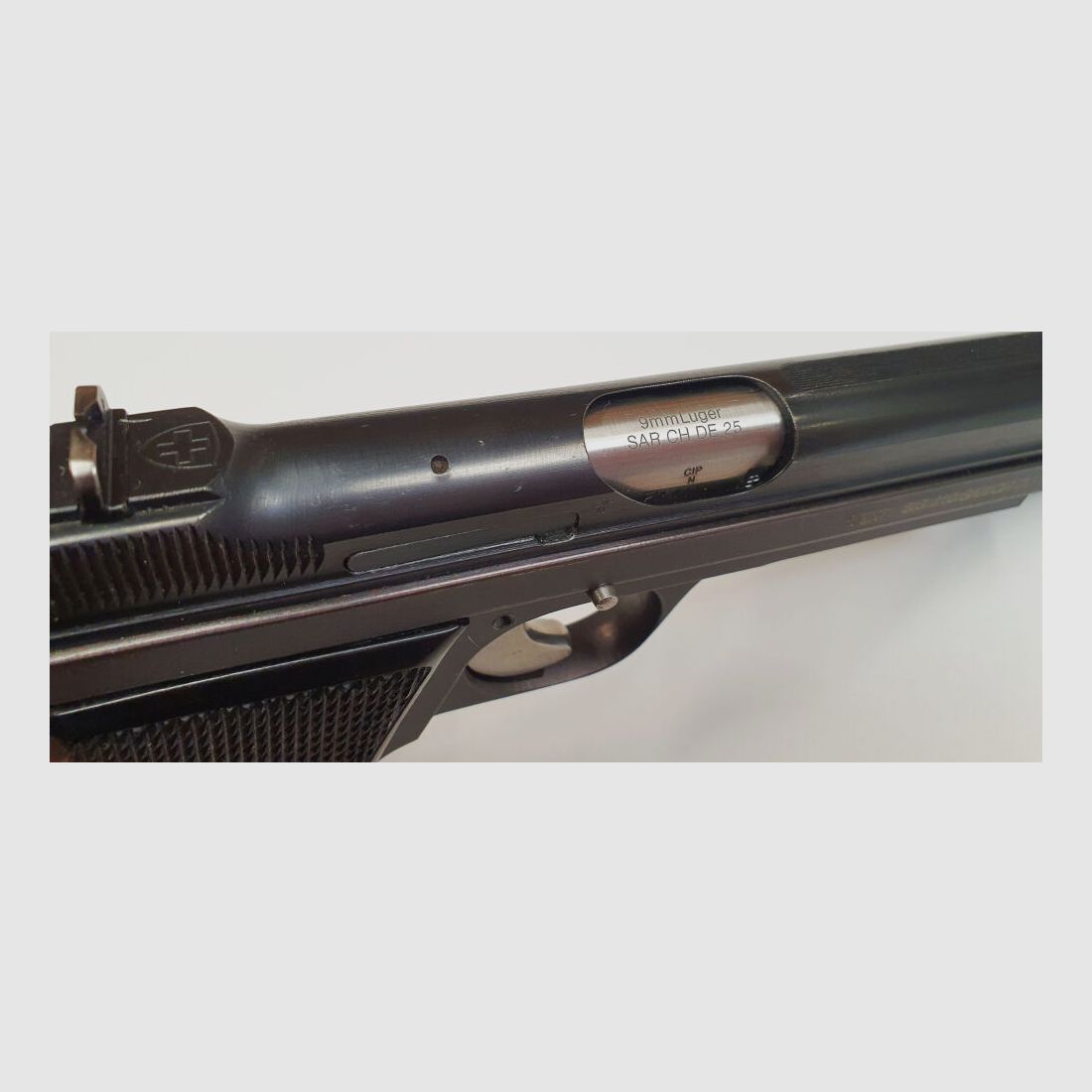 SIG Pistool SIG P210-2 in kaliber 9mm Luger (9x19) inclusief holster en reservemagazijn, GEMAAKT IN ZWITSERLAND