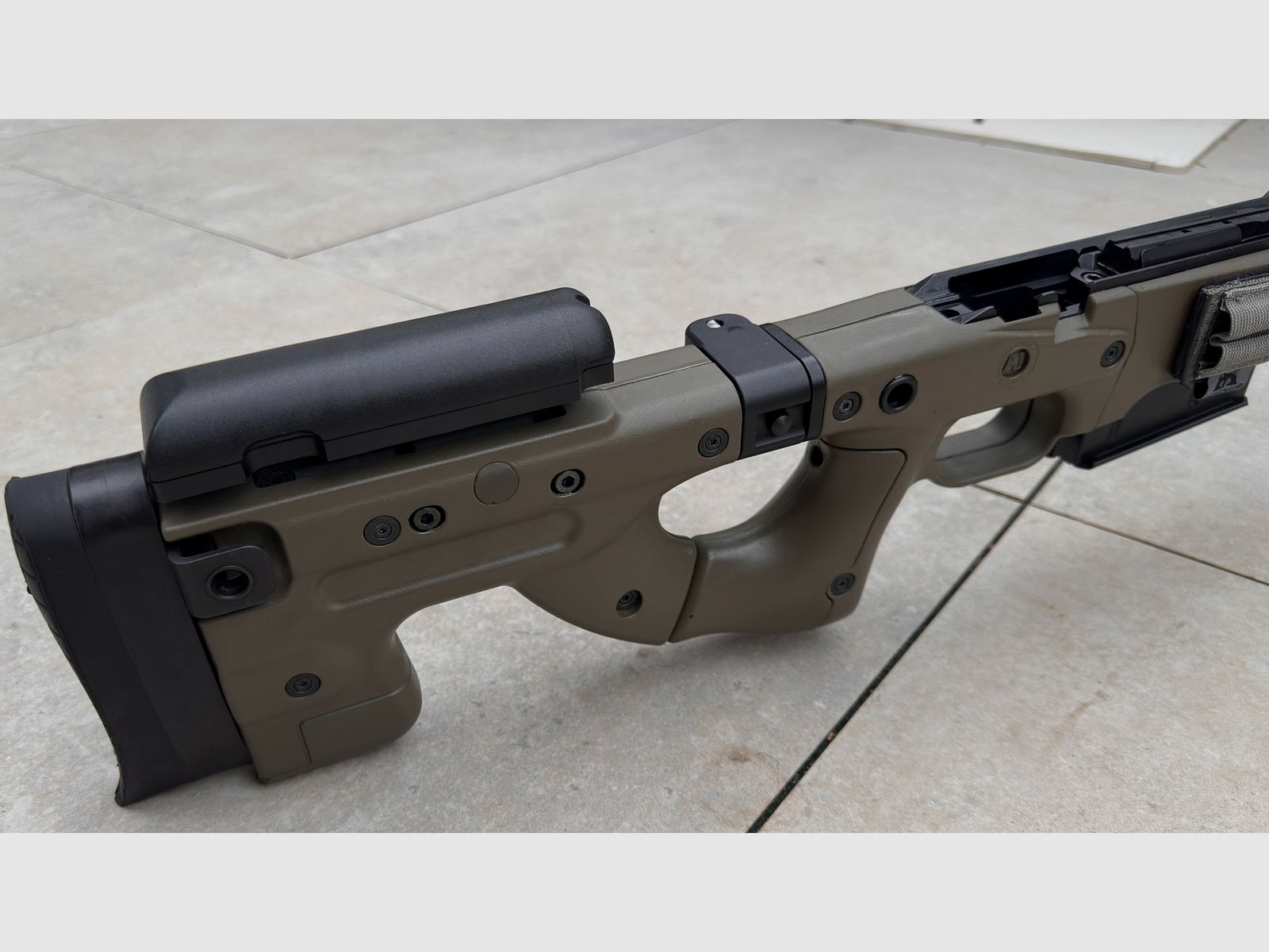 Schaft Accurracy International AT AICS Steingrau-Oliv, ohne Optik/Montage und Büchse!, Bild 12 von 16