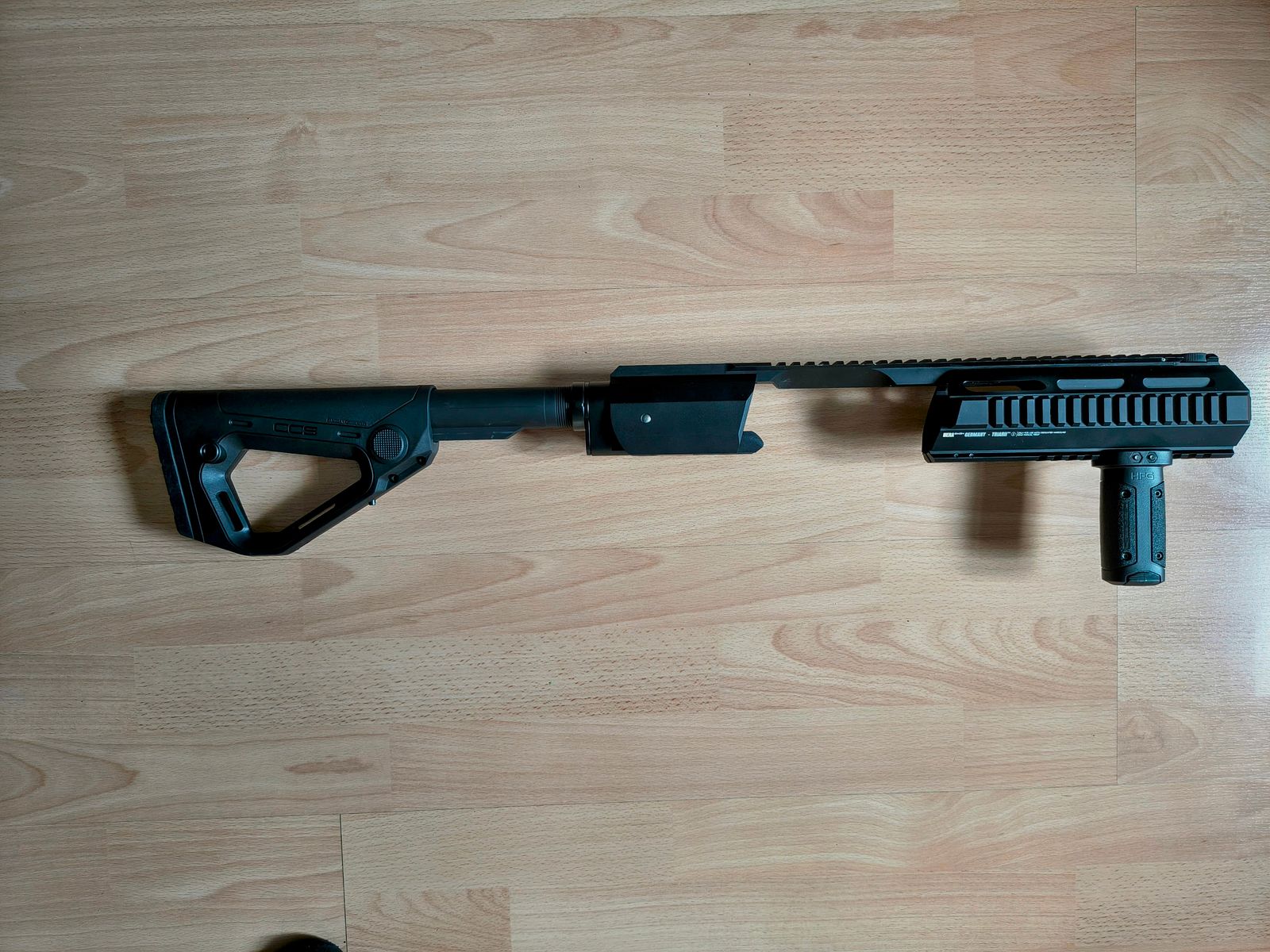 Anschlagschaft Hera Arms Triarii für Shadow2, neuwertig, mit Schiebeschaft