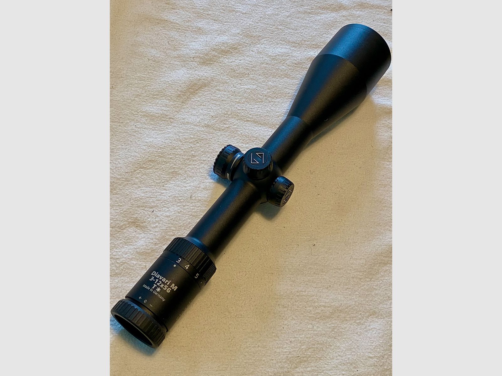 Zeiss Classic Diavari T* M  3 - 12x56 illuminated reticle riflescope